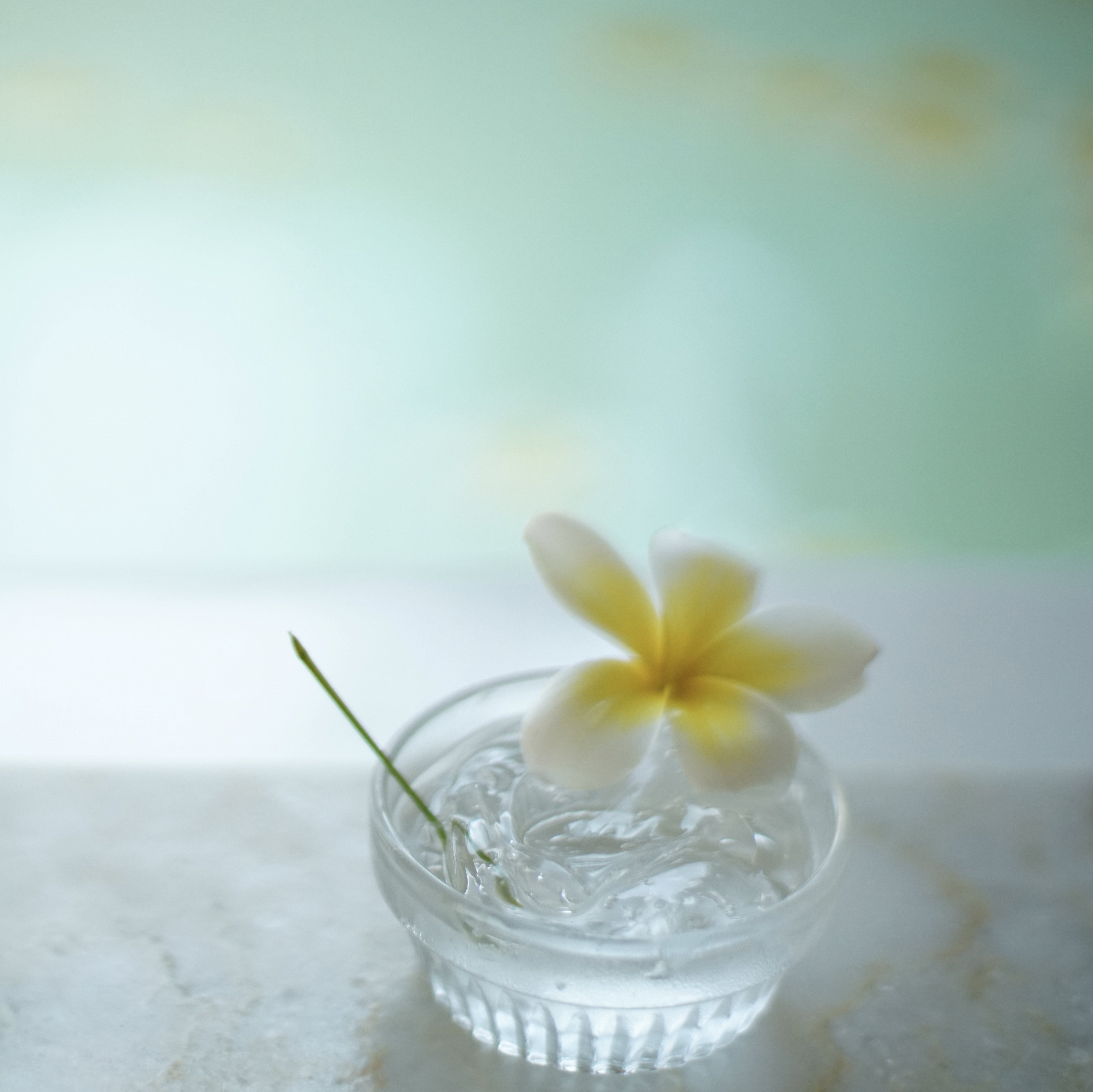 Robe Hydrating Serum Jellyfish Essence Instant Frozen Pores ) B5 Reservoir Essence Delicious and Juicy Skin Tone