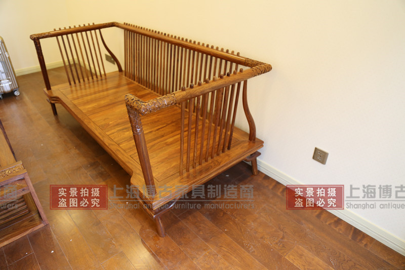 Kết hợp sofa gỗ rắn Su lê nội thất gỗ gụ vàng sofa sofa hedgekey gỗ hồng mộc đồ nội thất phòng khách mới sofa Trung Quốc - Ghế sô pha sofa đẹp