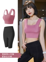 Нижнее белье, розовый черный комплект