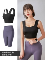 Нижнее белье, черный сиреневый комплект