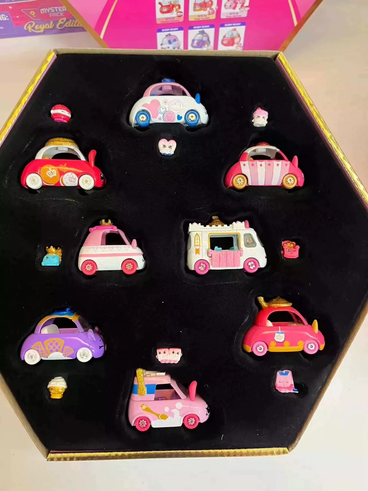 Выход из Shopkins Cutie Cars Shopping Elf Alloy Case Blind Blind Blind Blind Blind Girl Gift