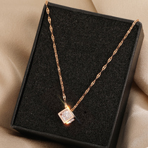 Chow Tai Fook Beauty rose gold titanium ins do not fade necklace female choker 2021 New pendant light luxury