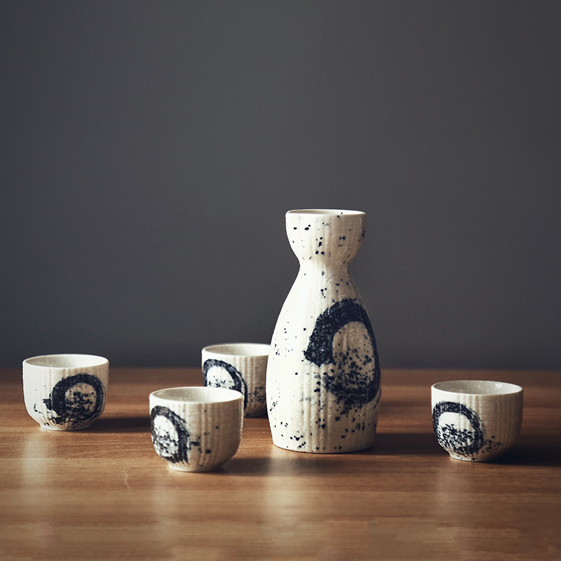 Tao the qing soft Japanese ceramics wine wine suits for Chinese style household points of archaize little hip white yellow liquor cup