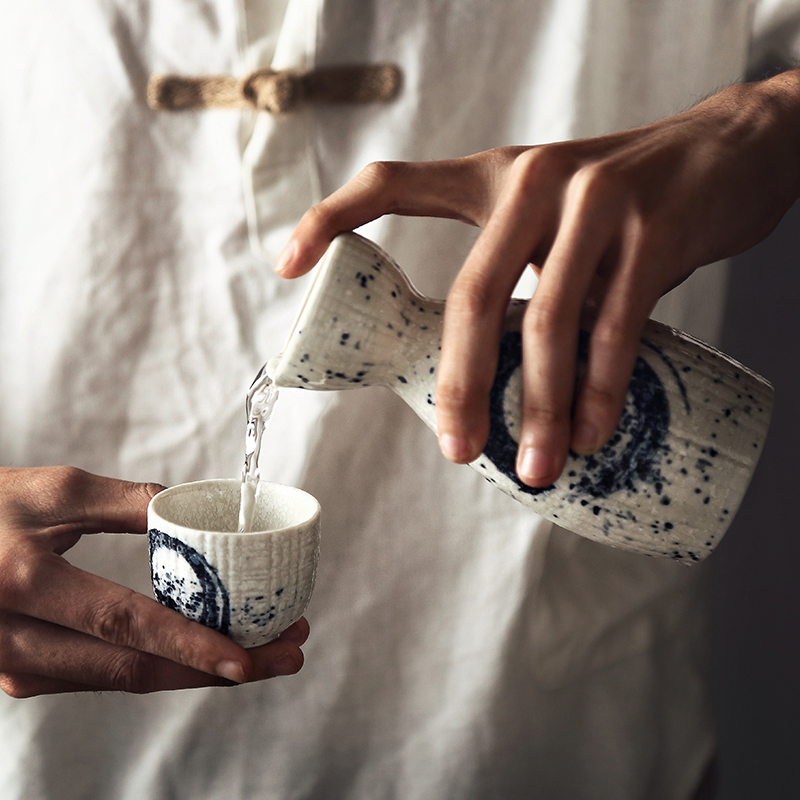 Tao the qing soft Japanese ceramics wine wine suits for Chinese style household points of archaize little hip white yellow liquor cup
