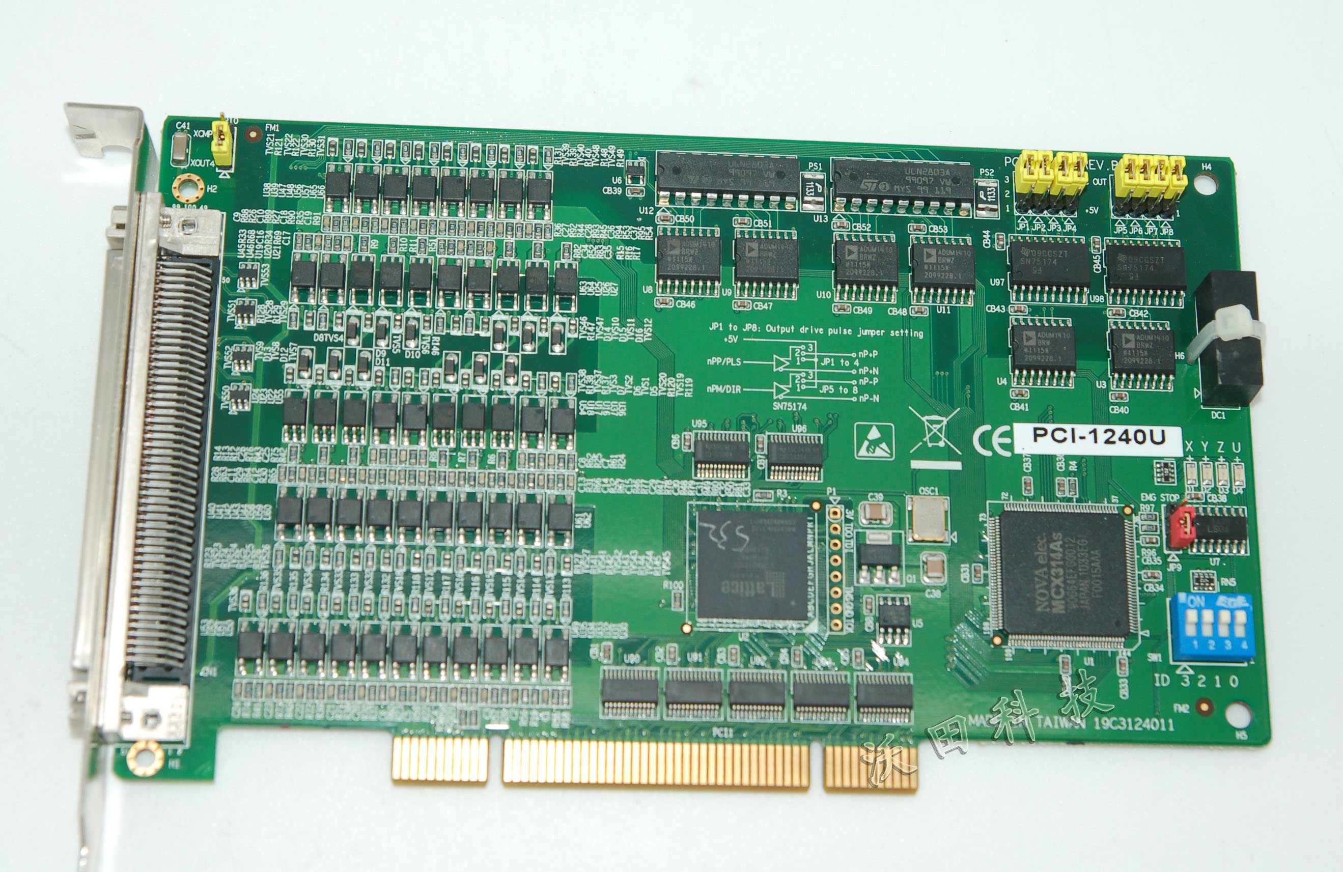  Advantech PCI-1240U 4-axis PCI Stepping pulse servo motor motion control card