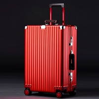 Красная модель