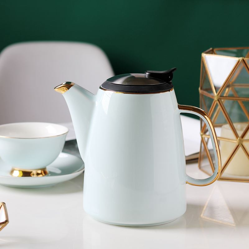 British ceramic teapot high - temperature teapot large household flower pot with cold filter kettle suit the teapot