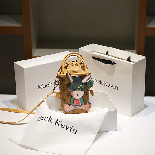 Кролик, сумка через плечо, Гонконг, из натуральной кожи, новая коллекция, изысканный стиль