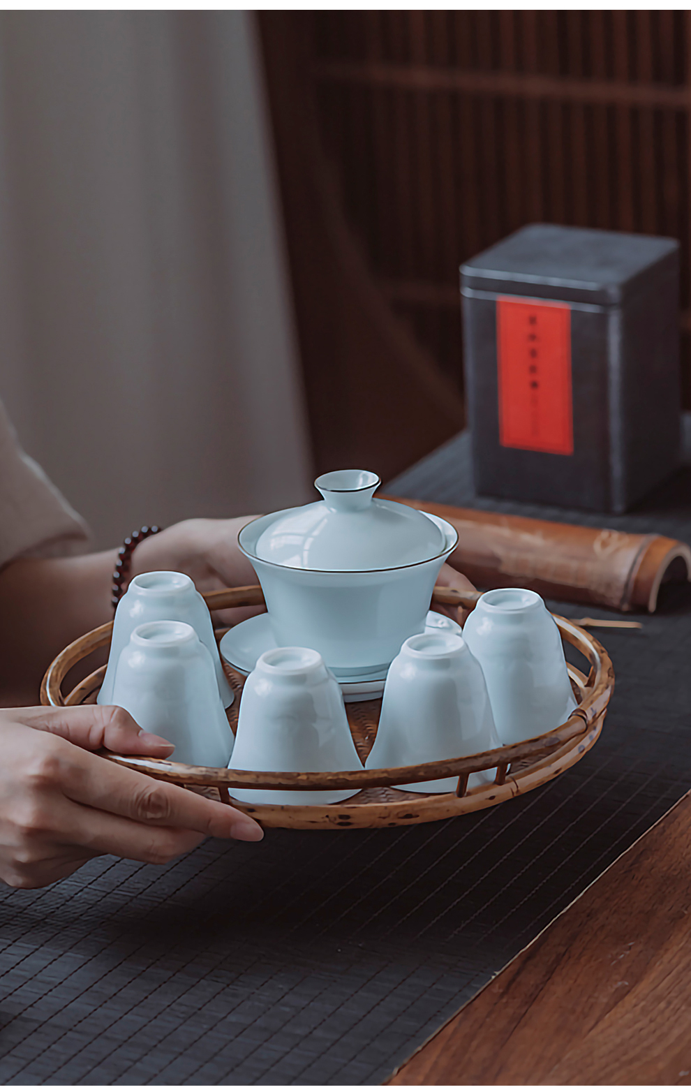 Jingdezhen flagship store ceramic film celadon teacup hand - carved single cup tea sample tea cup masters cup