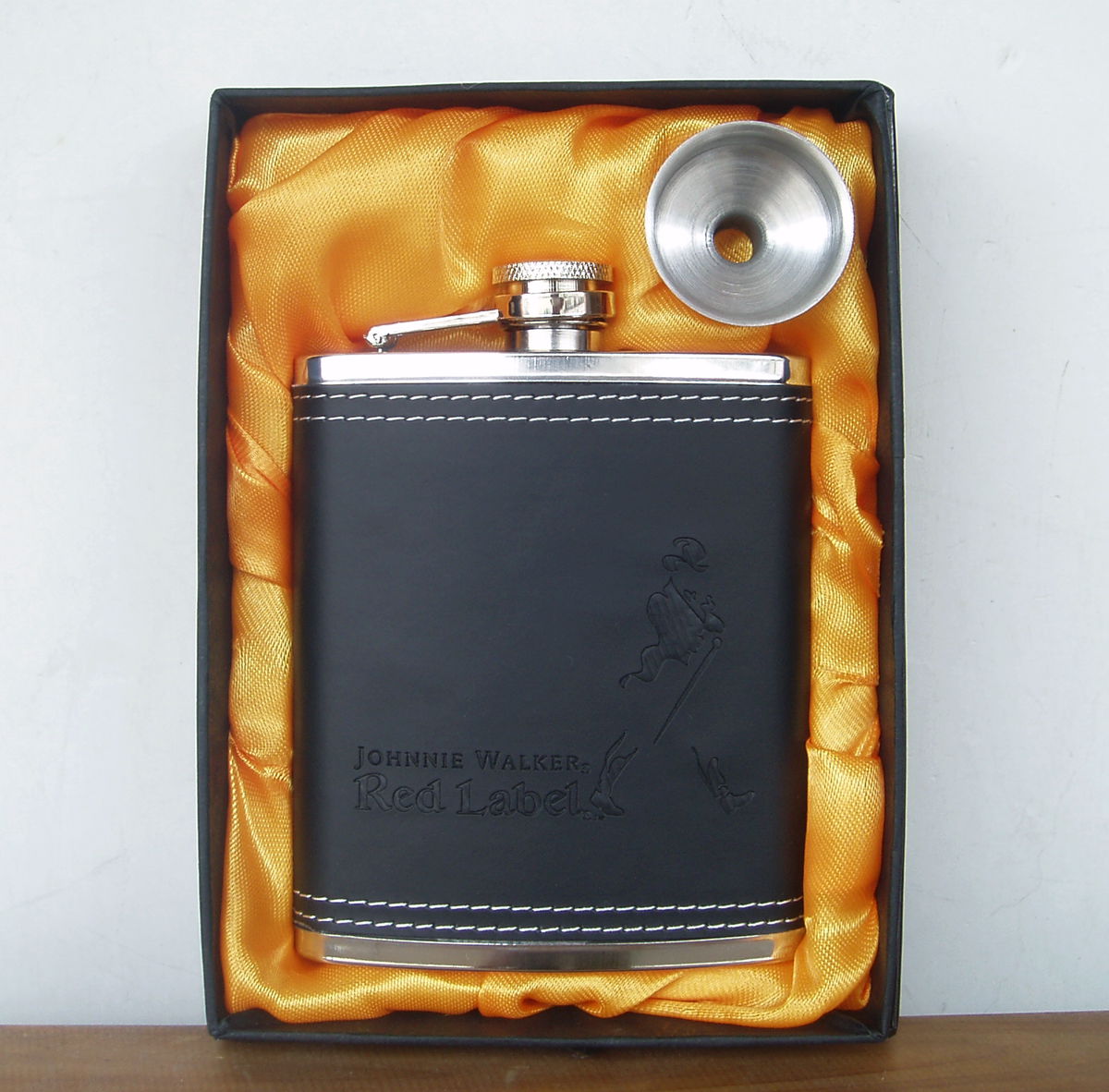 Snow Wolf Lake Thickening-7 Songs Stainless Steel Bottle Portable Wine Bottle Birthday Gift Fashion Gift