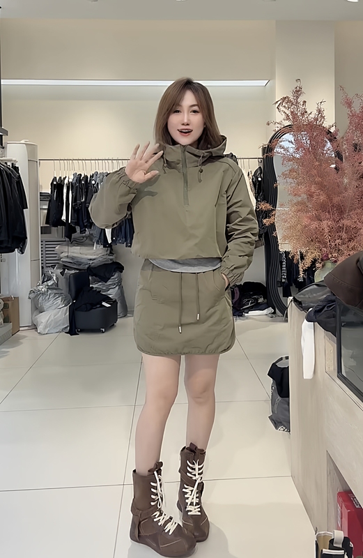 2025 Early Autumn Fashion Two-Piece Suit Women's Windbreaker Jacket Outdoor Casual Loose Stylish Top and Shorts