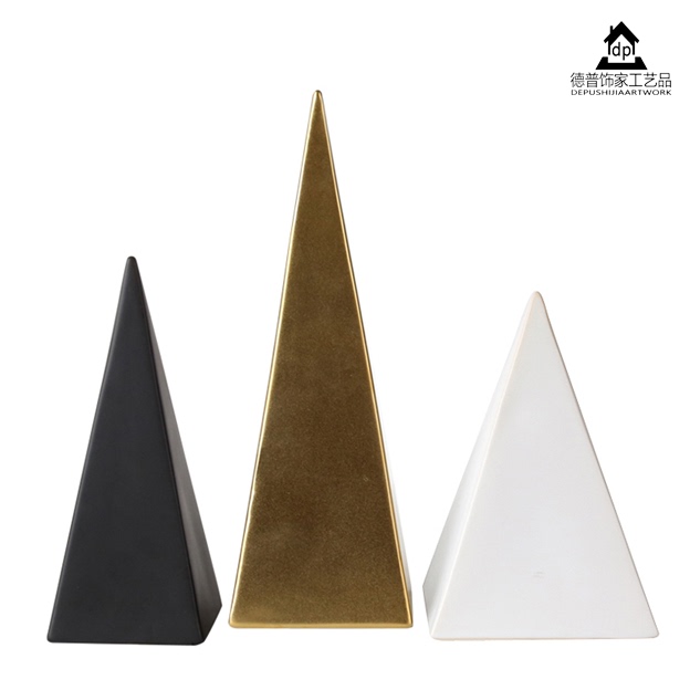 European Modern Black and White Gold Ceramic Geometric Pyramid Square Cone Model House Tv Cabinet Triangular Pyramid Ornament
