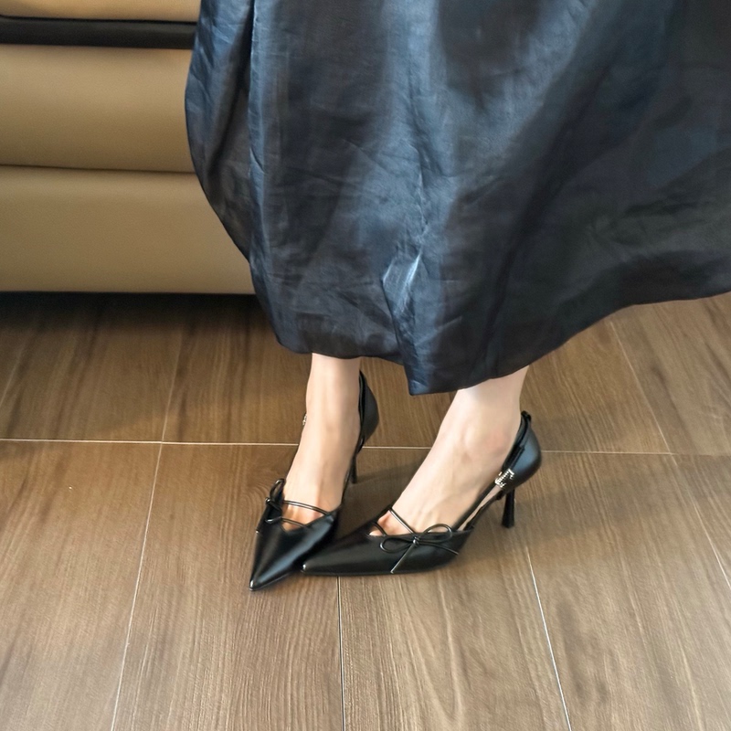 Fashionista! Women's New Spring/Summer High-Heeled Closed-Toe Sandals with Bow, Black Pointed Toe, Thin Heel, and Breathable Back Design
