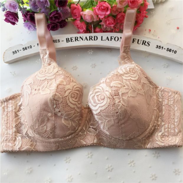 Mùa hè áo ngực siêu mỏng thu thập ren ánh sáng gợi cảm V-type A / B cup bra đồ lót ba ngực - Strapless Bras bra thể thao