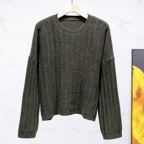 West Lake Pavilion (Yu) Autumn dress loose shoulder striped long sleeve sweater YP321 cut mark