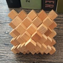 Big pineapple Luban lock Kong Ming lock single beech wood high difficulty adult children brain educational toy