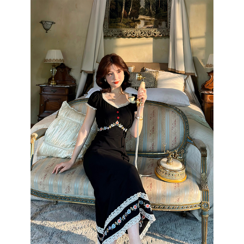 Lai Yingjun [Edward's Dream] French Retro Black Heavy Embroidery Lace Long Dress Summer Slimming Dress