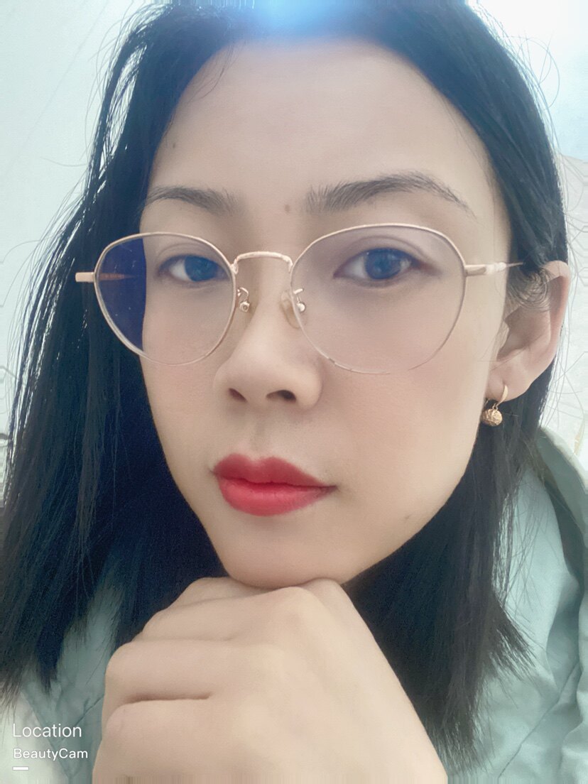 八阵图服装工厂店