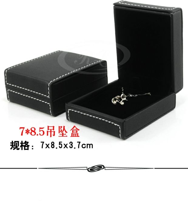 Faux da nhẫn hộp đồ trang sức hộp vòng cổ hộp bông tai nhẫn khuyên nên thương hiệu mới da đen nhỏ vòng đeo tay hộp hộp trang sức lưu trữ hộp - Vòng đeo tay Cuff vòng tay ngọc trai