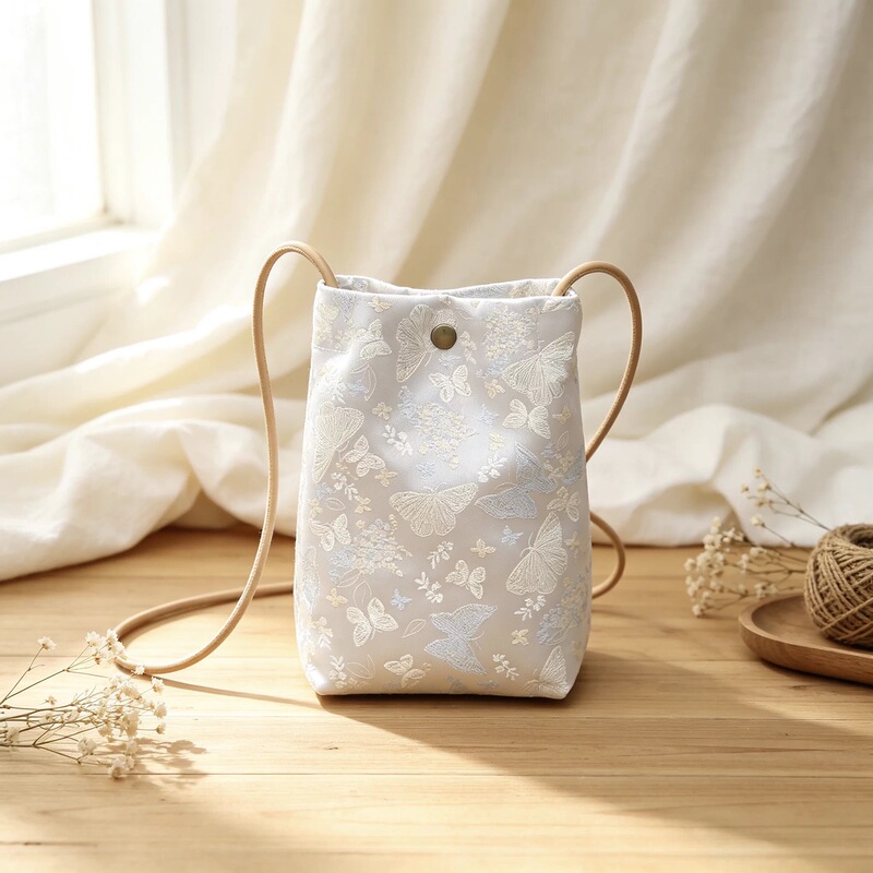 Butterfly New 2026 Spring/Summer Mini Phone Bag for Women, Vertical Style with Magnetic Clasp, Lightweight Crossbody Fabric Bag for Walking Butterfly New 2026 Spring/Summer Mini Phone Bag for Women, Vertical Style with Magnetic Clasp, Lightweight Crossbody Fabric Bag for Walking