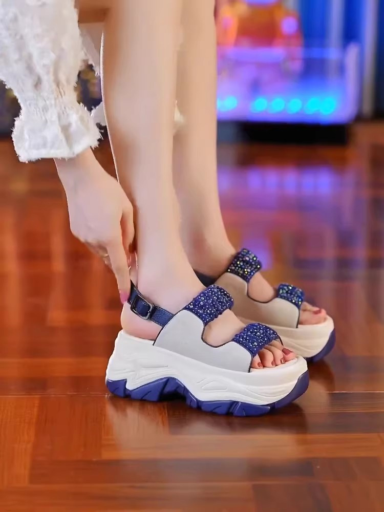 Damen Sandalen Mit Dicker Sohle Aus Weichem Leder Für Den Sommer_voghion.com