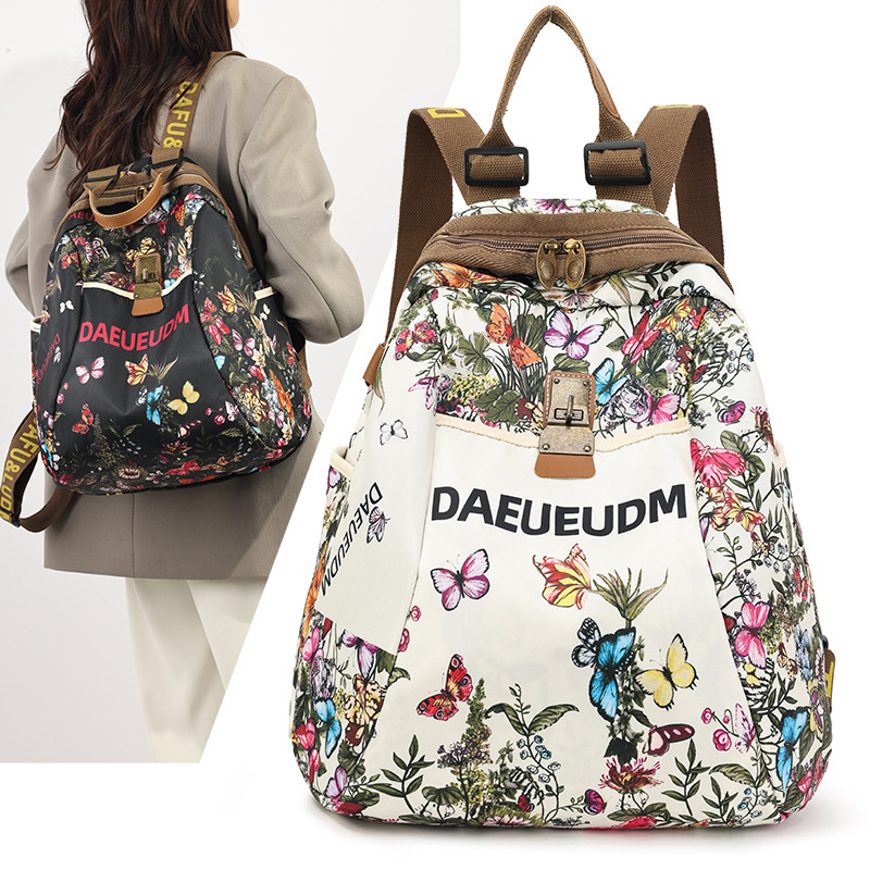 Lightweight and Stylish Travel Backpack for Women 2025 New Fashionable Waterproof Women's Backpack Oxford Cloth for Travel