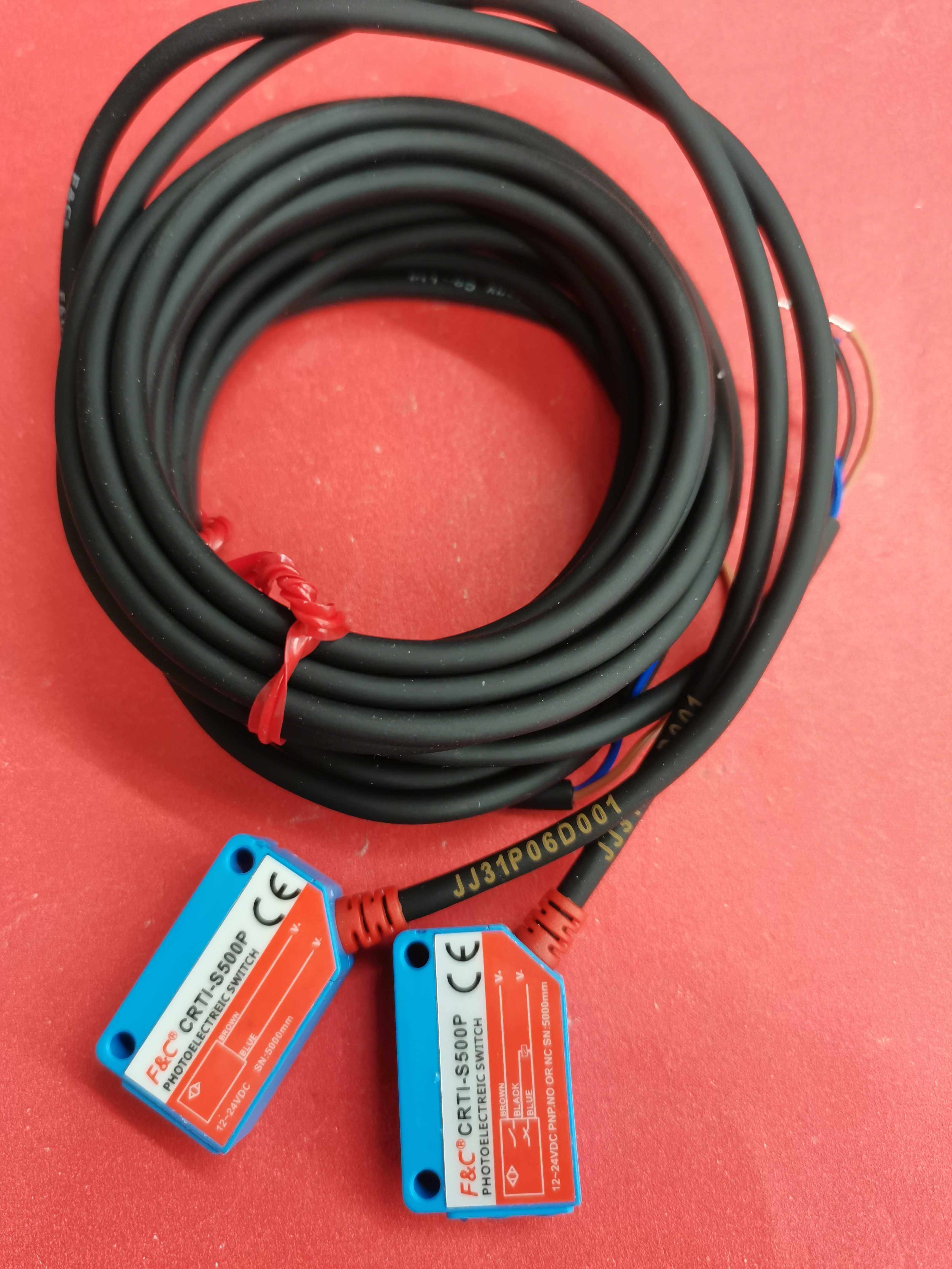 Original new FC Jia quasi NPN PNP square photoelectric switch CR-500P sensor CRTI-S500P