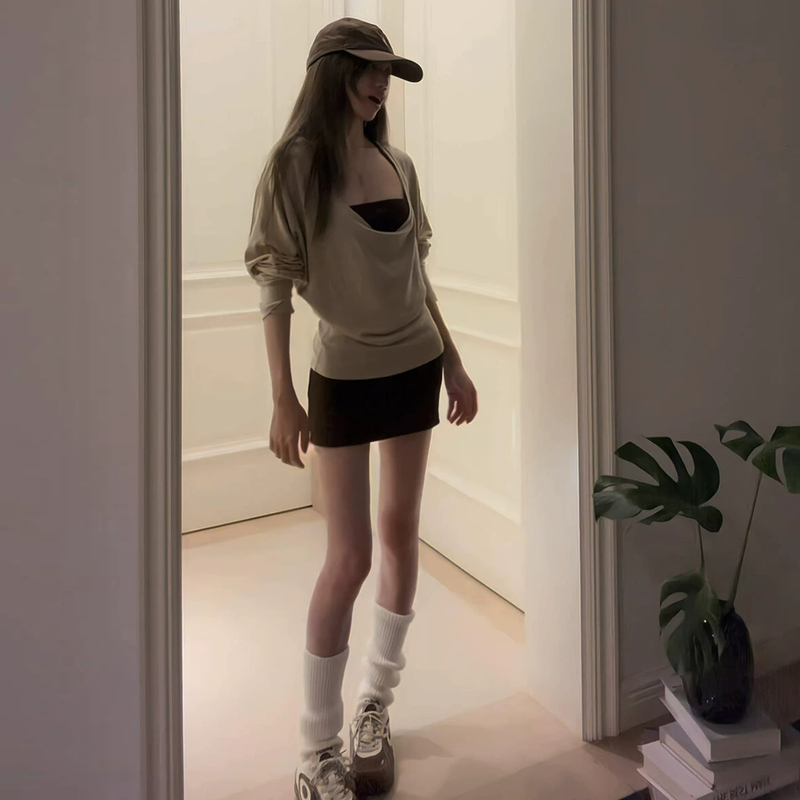 French-Style High-End Suspender Dress for Women, Autumn 2026 New Korean-Style Early Autumn Outfit, Complete Set with Short Skirt French-Style High-End Suspender Dress for Women, Autumn 2026 New Korean-Style Early Autumn Outfit, Complete Set with Short Skirt
