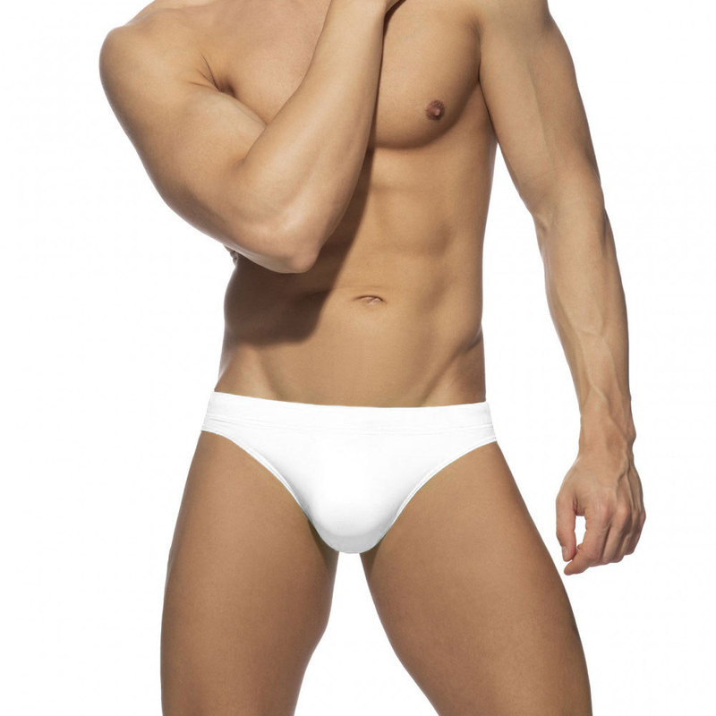Men's Solid Color Tight-Fitting Triangle Swim Trunks, Colorful, Simple, Fashionable, Close-Fitting, Comfortable, Sexy Beach Briefs, Bikini Men's Solid Color Tight-Fitting Triangle Swim Trunks, Colorful, Simple, Fashionable, Close-Fitting, Comfortable, Sexy Beach Briefs, Bikini