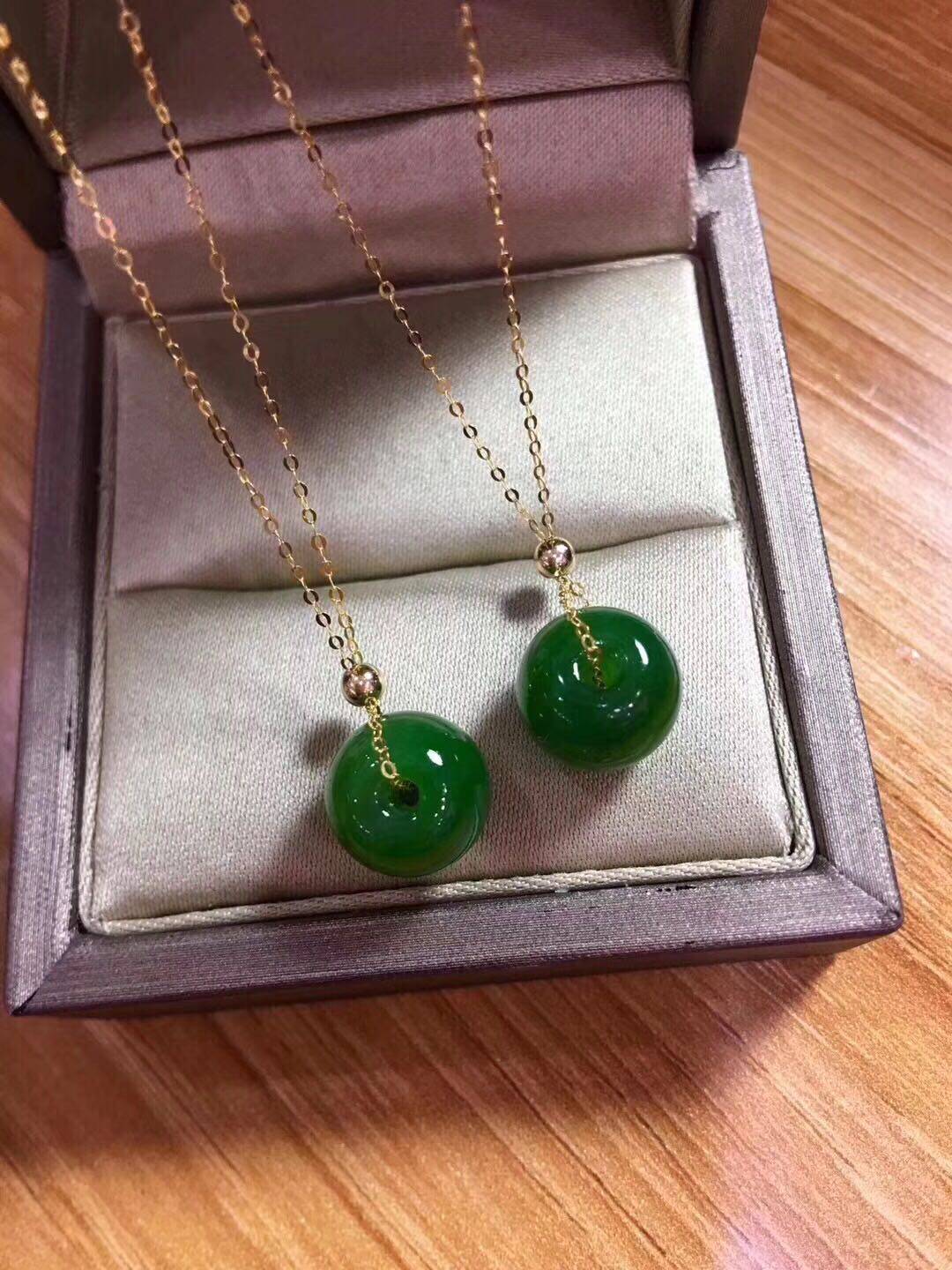 Natural Xinjiang Hotan Jasper Ping An Buckle Pendant 18K Gold Inlaid Bucket Bead Tube Spinach Green Free 18K Gold Clavicle Chain