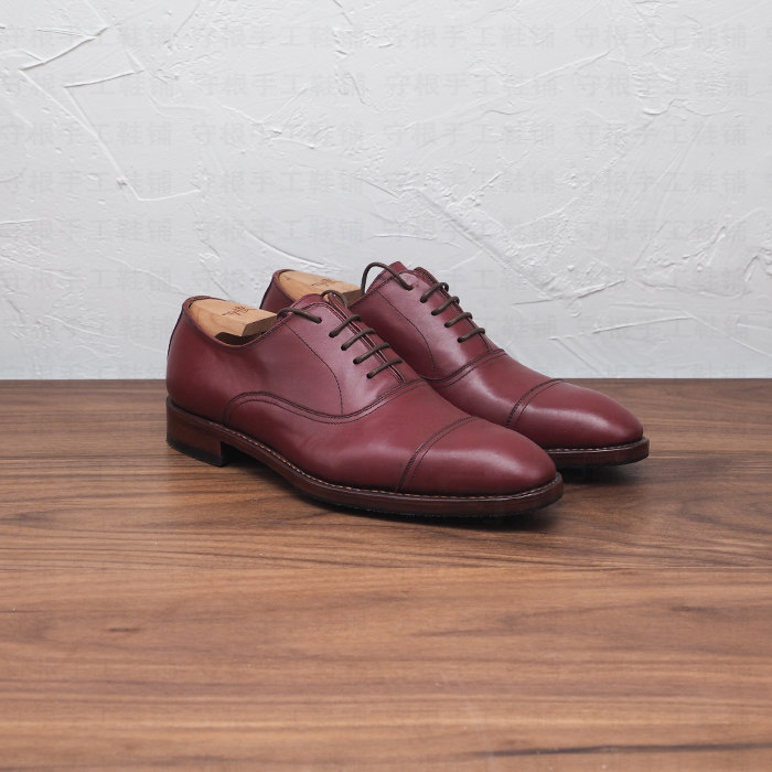 Goalkeeper handmade shoe weight foot custom Goodyear stitches wine red Oxford shoes Official leather shoes vibram large size for small size