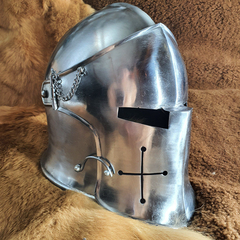 -Order - European Knight Plate Armor Babuta Helmet COS Armor Glory Warrior Helmet Armor Unveiling Helmet