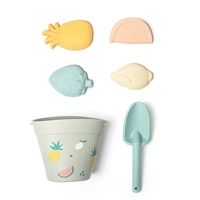 Пляжное ведро с фруктами