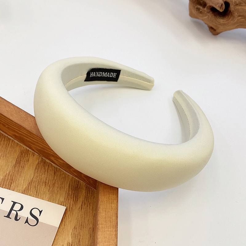 images 5:Milk-colored sponge high-cranial top hair hoop female wash face hoop retro French high-fashioned hair bundle hairpin chuckle headdress autumn winter