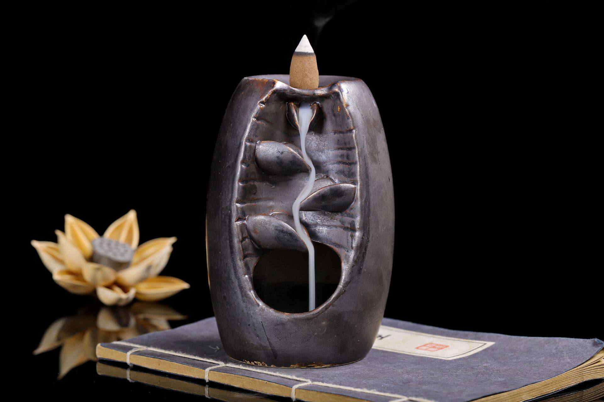 Керамическая благовола -горелка обратно водопад водопад водопад дымовой центр курильница   