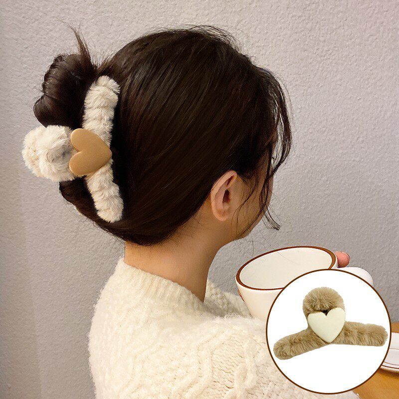 Bude Japan and South Korea love plush clip autumn and winter large net red cute back head shark clip hair accessories