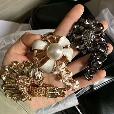 Mink fur duckbill buckle high-grade pair of buttons Mother button Women's coat collar button decorative button Fur buckle