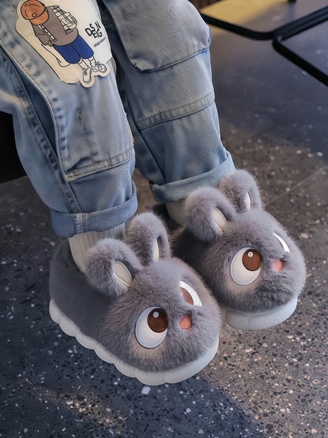 Children's Cotton Slippers for Girls, Winter Cute Rabbit Design, Warm and Fleece-Lined, Parent-Child Matching, Boys' Non-Slip Baby Cotton Shoes, Furry Shoes