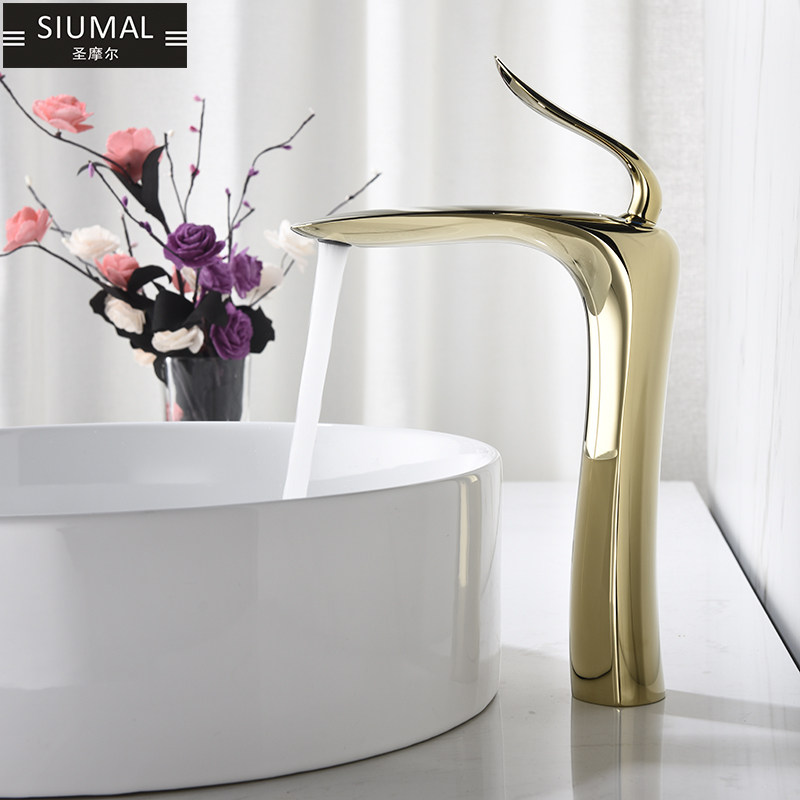 New European-style golden all-copper single-hole washbasin faucet bathroom above and below the basin hot and cold basin basin faucet