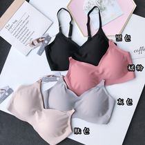 Japan peace of mind invisible breasted suspender underwear small chest gathered without steel ring one piece piece of traceless sexy bra thin