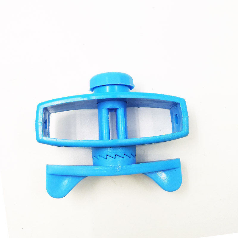 Wire tightener for electronic fences