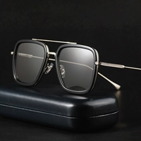 [Патриотический патриотический] Пользовательский 1,49 поляризационная линза (0-300 градусов)