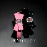 Медовая кожа с ярко -кожей кольцо с бабочкой, кольцо, собака веревка, питомец, ходящая собака веревка кольца кольцо собаки цепь