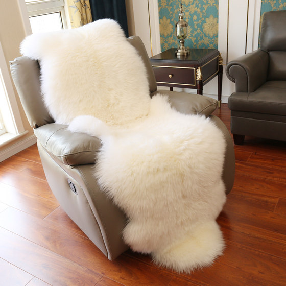 Custom-Made Australian Wool Sofa Cushion, Wool Carpet, Bedroom and Living Room Bay Window Mat, Bedside Rug, Whole Sheepskin Rug for Home Use