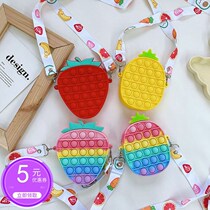 Little girl bag cute little satchel cartoon strawberry pressed silicone bag kit child male baby single shoulder inclined satchel bag