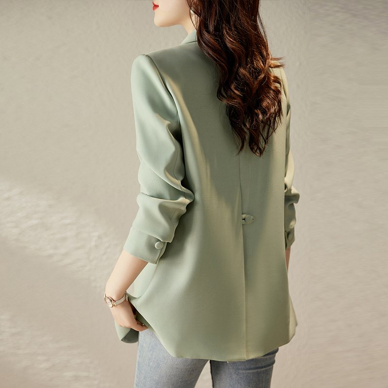 High-End Small Blazer for Women, Long-Sleeved, 2025 Spring New Design, Casual and Elegant Green Suit Jacket