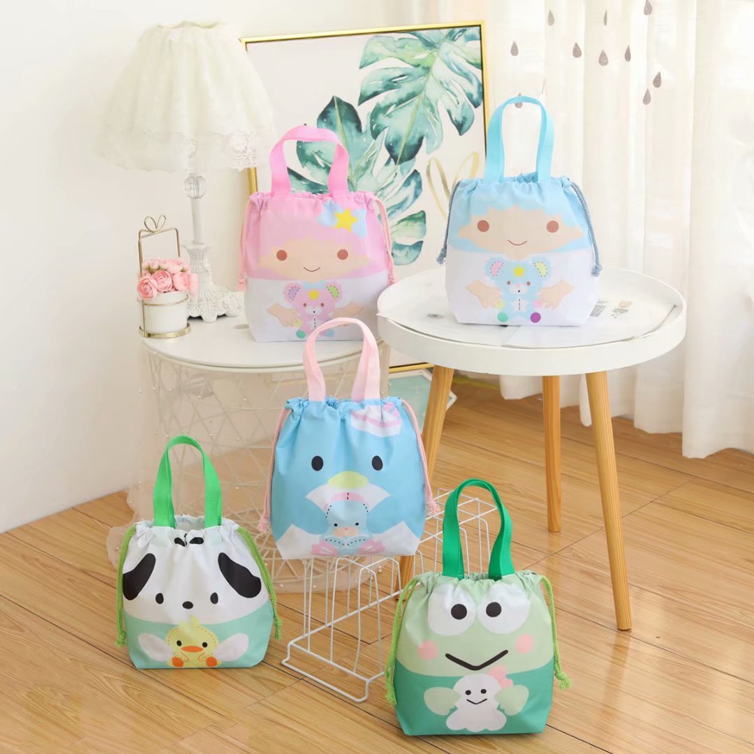 Cartoon holding doll drawstring drawstring handbag cute anime bento shopping bag girl shopping casual bag