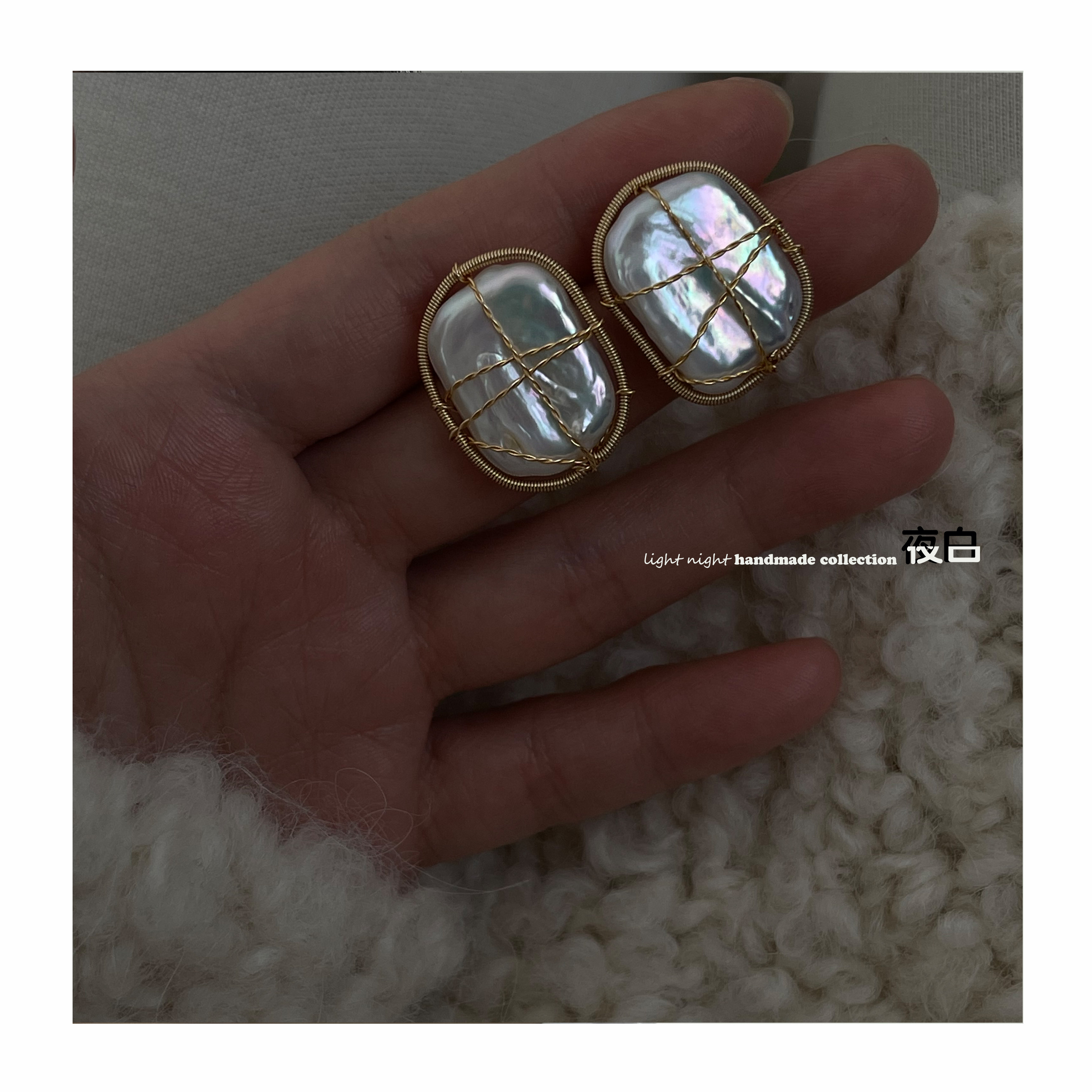 Night White Original Picture Frame Retro Autumn and Winter Baroque Natural Freshwater Pearl Pure Silver Ear Pin