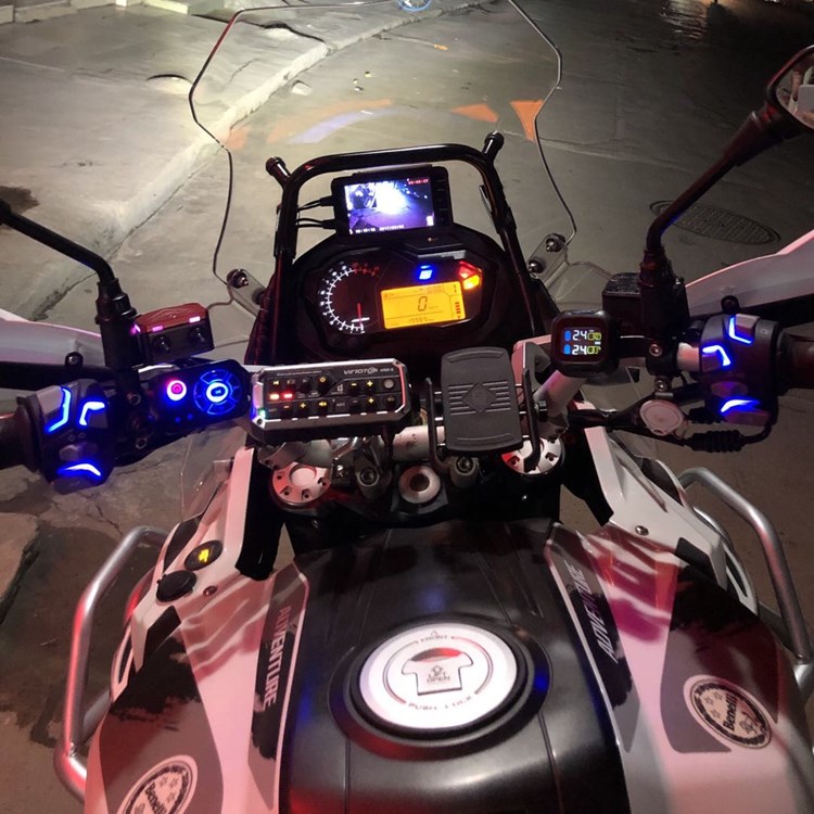 Locomotive modification parts Huanglong 600 Jinpeng 502 752 new combination switch Aurora direct use of the old BJ BN