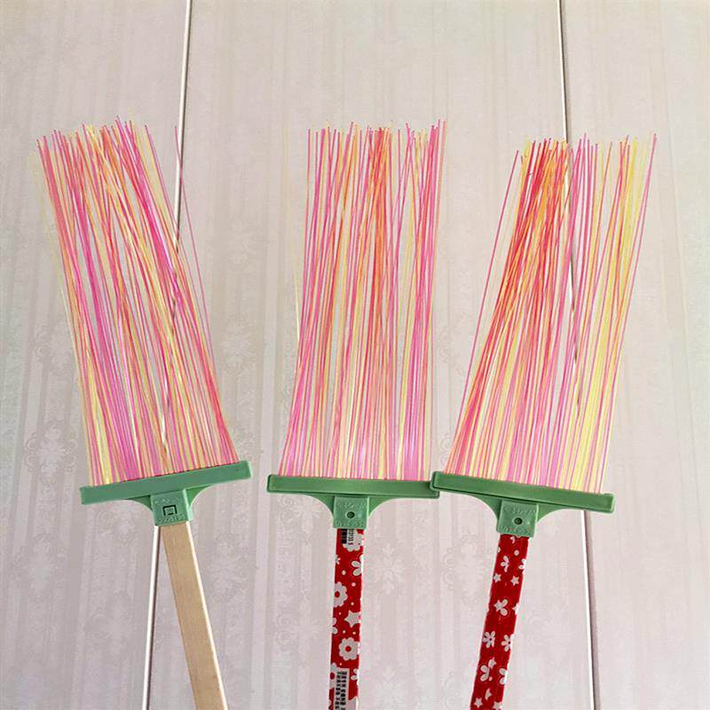 Durable and not rotten creative long handle Silk Bar Pale Fly Beat Home Long Pole Plastic Thickened Lengthening Pale Fly Pat